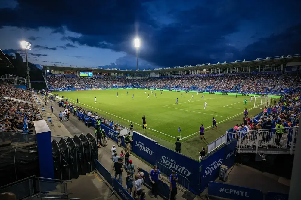 Estadio. Canadá contra Irlanda