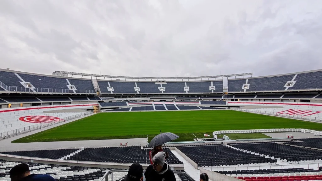 estadio river - River Plate contra Belgrano de Cordoba –Liga Profesional Apertura 205– 5 de abril (18:00 hora local)